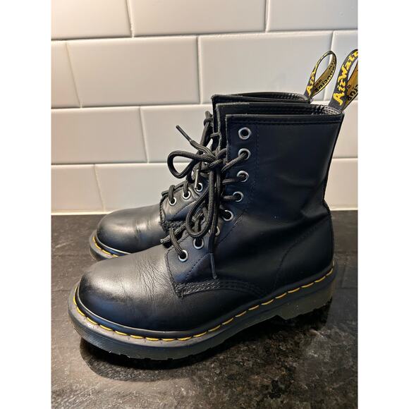 Dr. Martens Women's Leather Smooth Lace Up Combat Boots Winter Black Size 5 - Picture 5 of 10